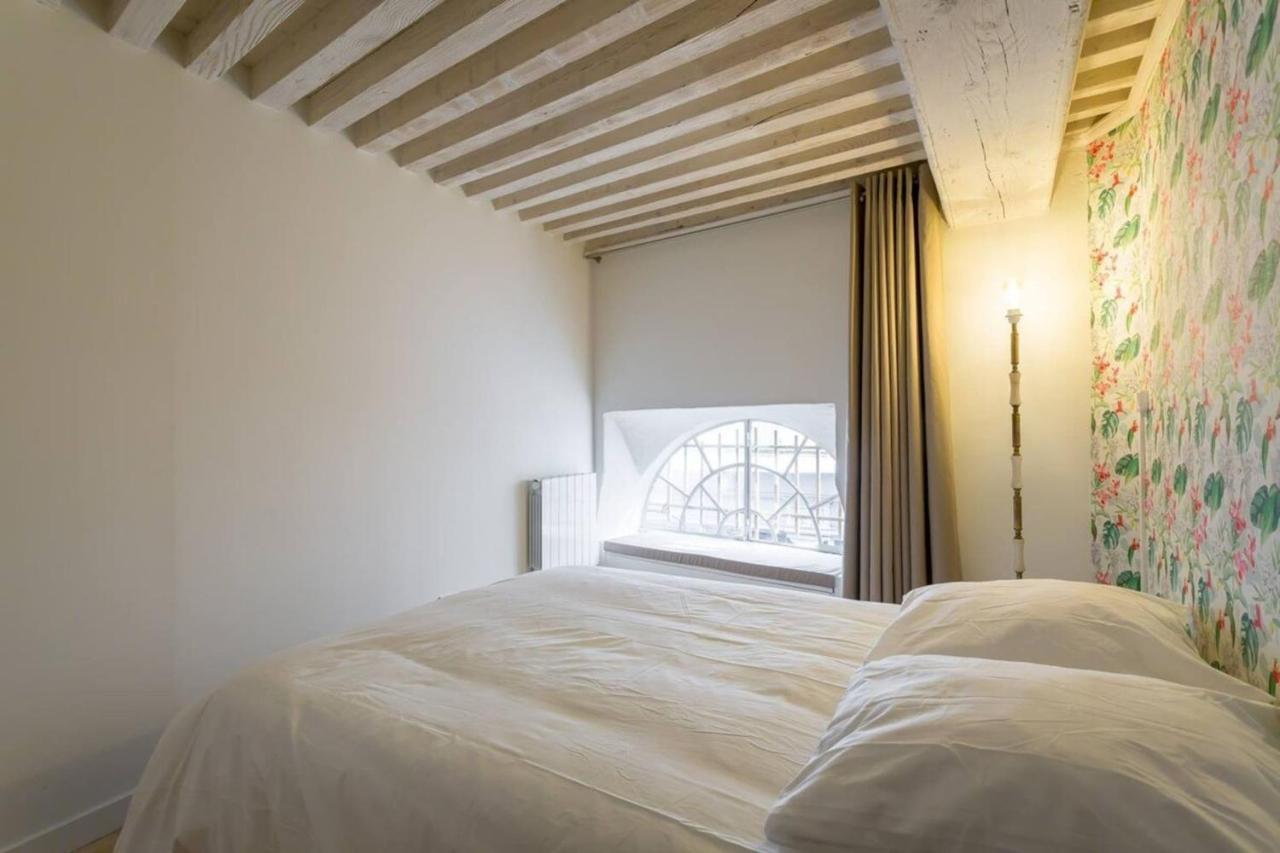 Character Apartment 6 People - City Center Лион Экстерьер фото